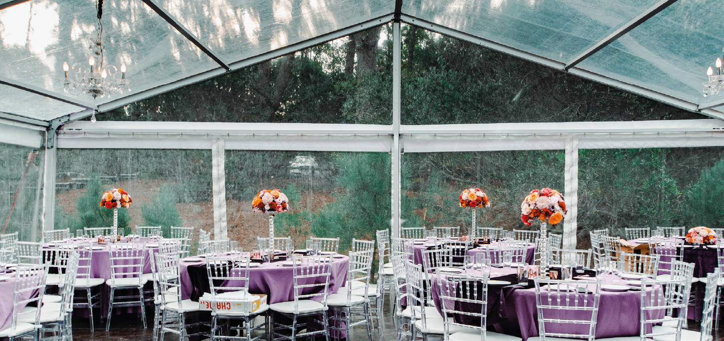 Vista de carpa para evento grande